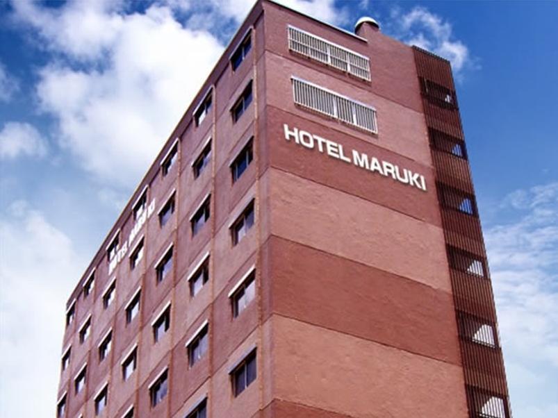 Hotel Maruki Naha Buitenkant foto