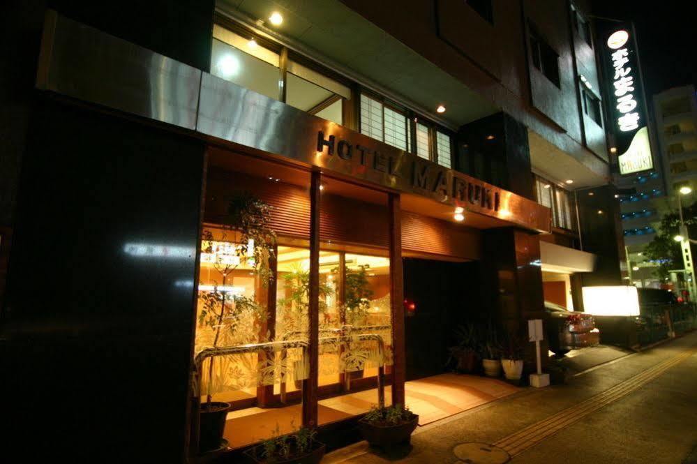 Hotel Maruki Naha Buitenkant foto